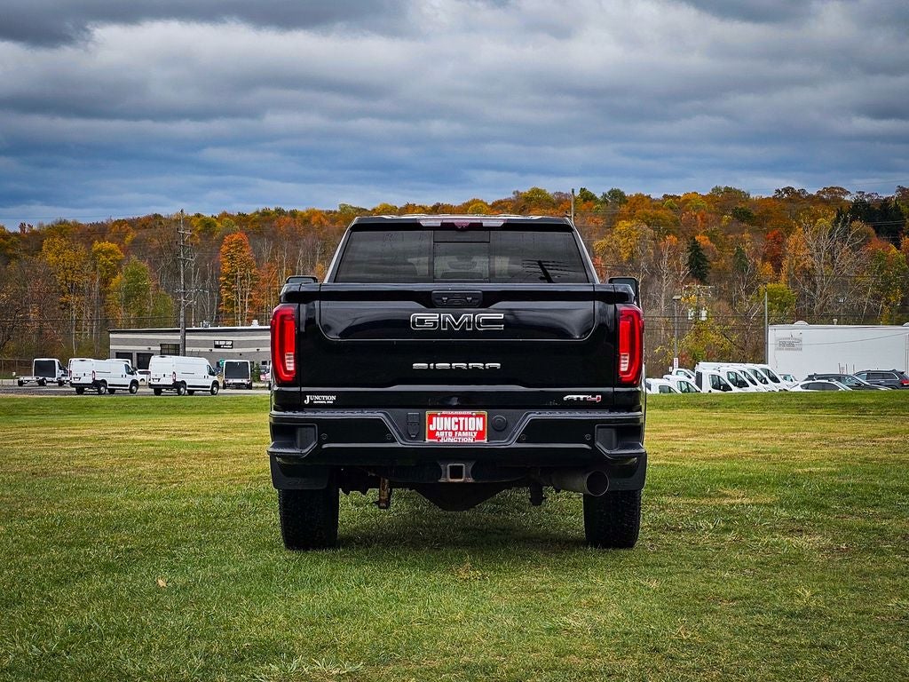 2020 GMC Sierra 2500HD 4WD Crew Cab Standard Bed AT4