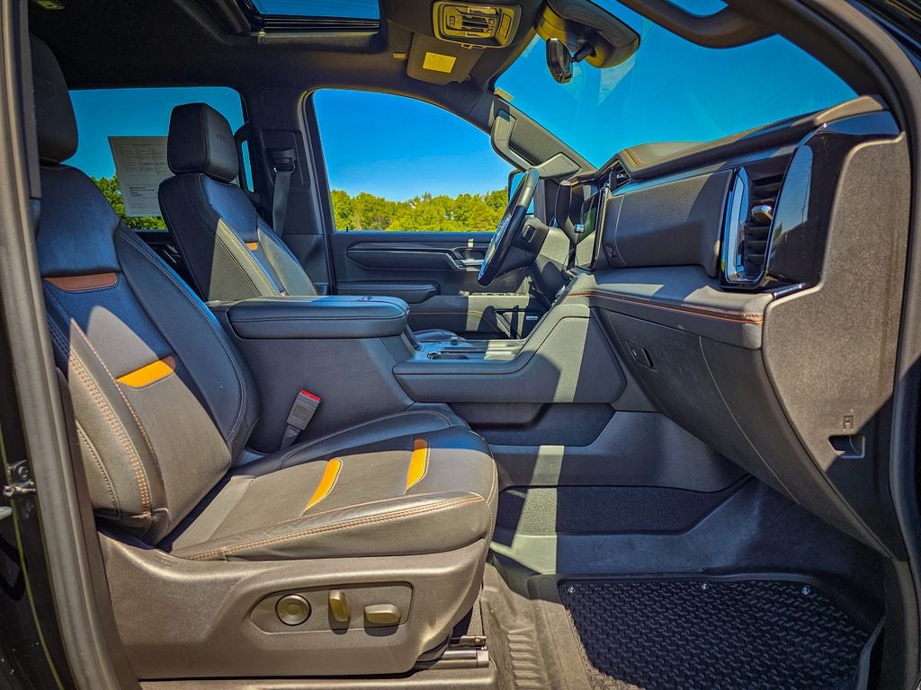 2024 GMC Sierra 2500HD 4WD Crew Cab Standard Bed AT4