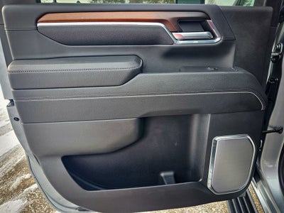 2024 GMC Sierra 2500HD 4WD Crew Cab Standard Bed Denali