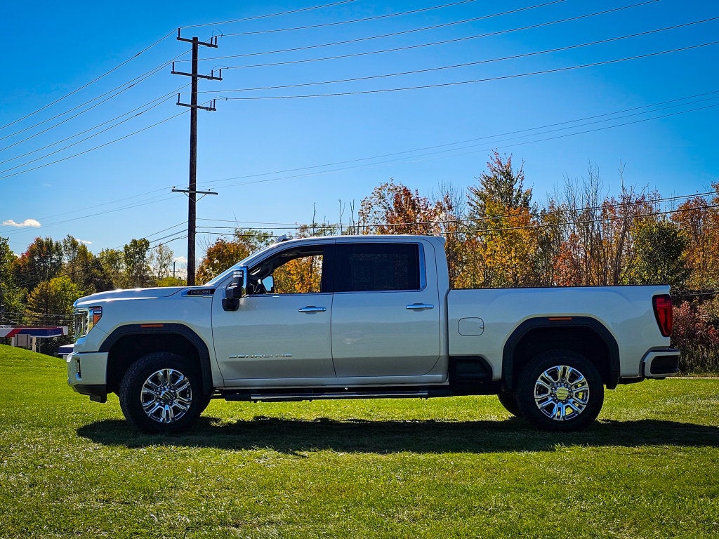 2021 GMC Sierra 2500HD 4WD Crew Cab Standard Bed Denali