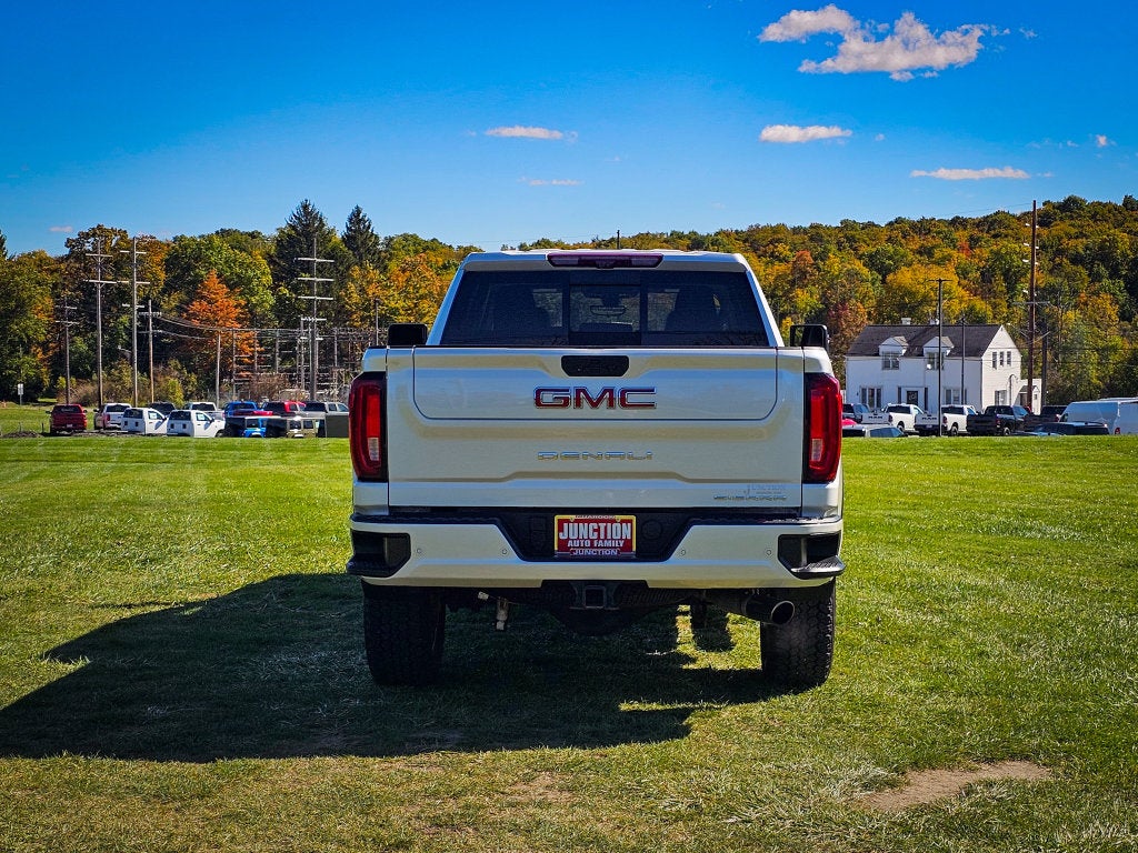 2021 GMC Sierra 2500HD 4WD Crew Cab Standard Bed Denali
