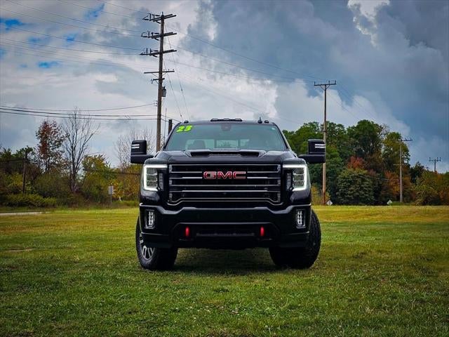 2023 GMC Sierra 3500HD 4WD Crew Cab Standard Bed AT4