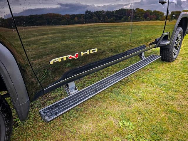 2023 GMC Sierra 3500HD 4WD Crew Cab Standard Bed AT4