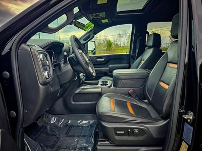 2023 GMC Sierra 3500HD 4WD Crew Cab Standard Bed AT4