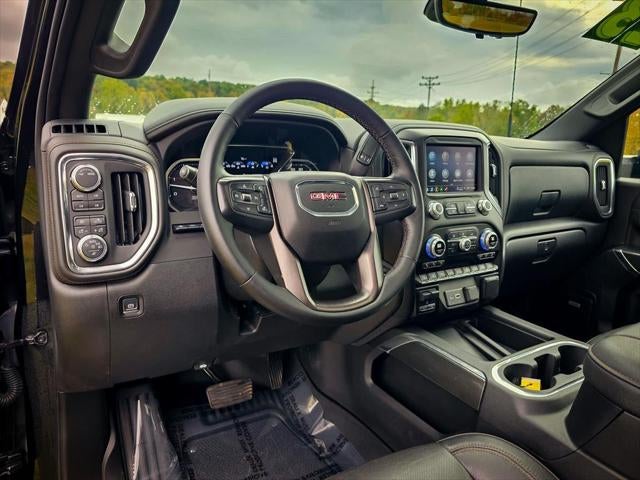 2023 GMC Sierra 3500HD 4WD Crew Cab Standard Bed AT4
