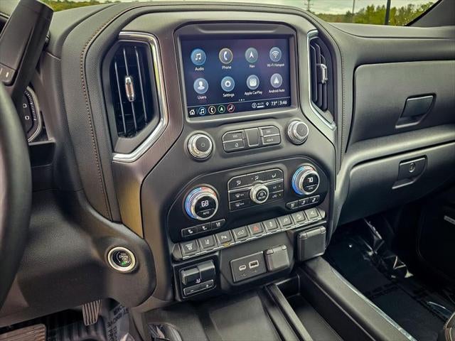 2023 GMC Sierra 3500HD 4WD Crew Cab Standard Bed AT4