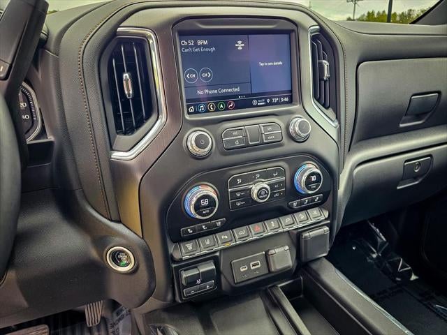 2023 GMC Sierra 3500HD 4WD Crew Cab Standard Bed AT4