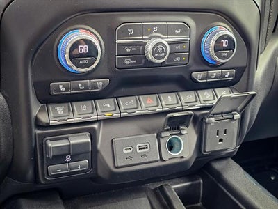 2023 GMC Sierra 3500HD 4WD Crew Cab Standard Bed AT4