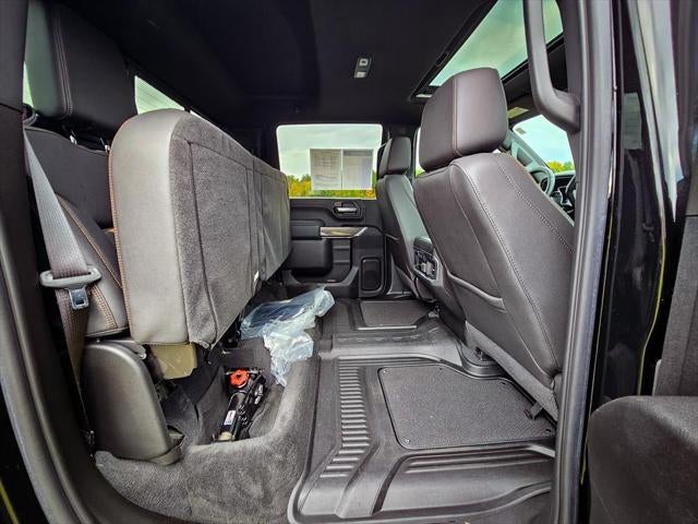 2023 GMC Sierra 3500HD 4WD Crew Cab Standard Bed AT4