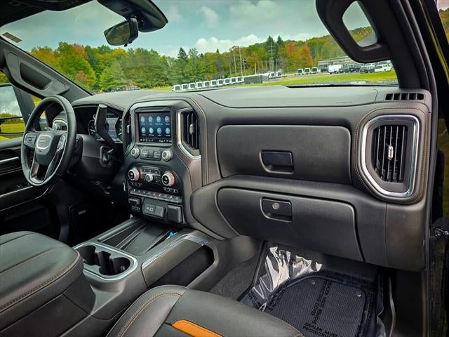 2023 GMC Sierra 3500HD 4WD Crew Cab Standard Bed AT4