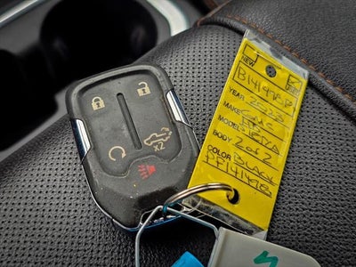 2023 GMC Sierra 3500HD 4WD Crew Cab Standard Bed AT4