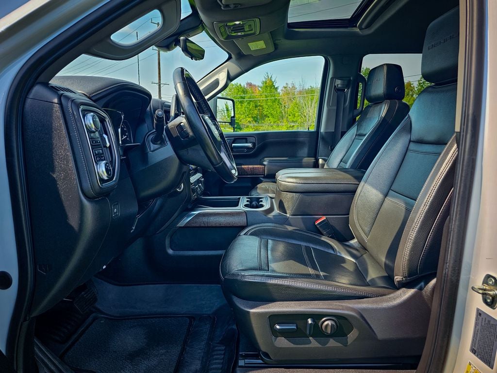 2023 GMC Sierra 3500HD 4WD Crew Cab Standard Bed Denali