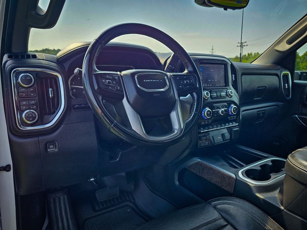 2023 GMC Sierra 3500HD 4WD Crew Cab Standard Bed Denali