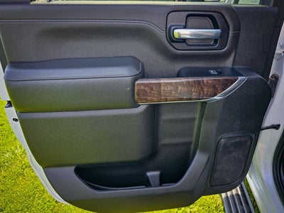 2023 GMC Sierra 3500HD 4WD Crew Cab Standard Bed Denali