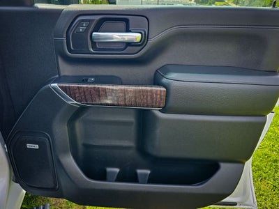 2023 GMC Sierra 3500HD 4WD Crew Cab Standard Bed Denali