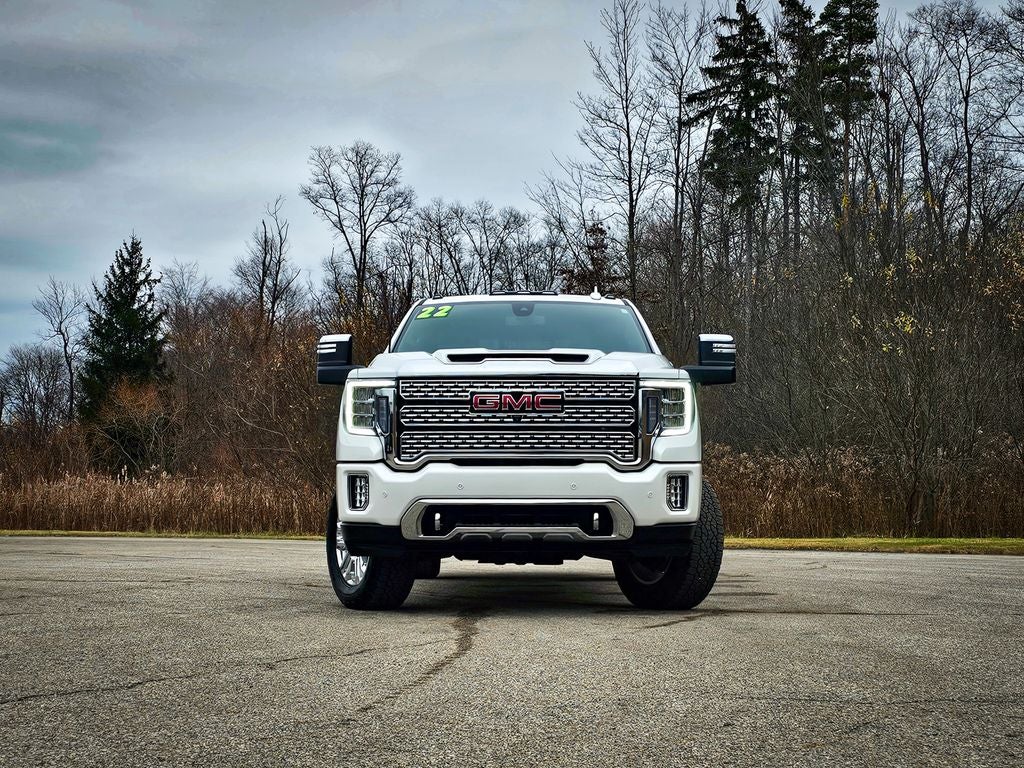 2022 GMC Sierra 3500HD 4WD Crew Cab Standard Bed Denali