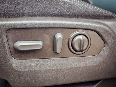 2022 GMC Sierra 3500HD 4WD Crew Cab Standard Bed Denali