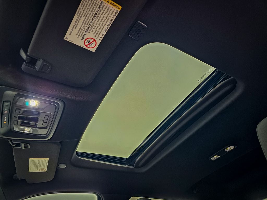 2022 GMC Sierra 3500HD 4WD Crew Cab Standard Bed Denali