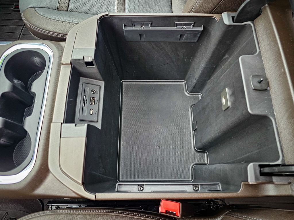 2022 GMC Sierra 3500HD 4WD Crew Cab Standard Bed Denali