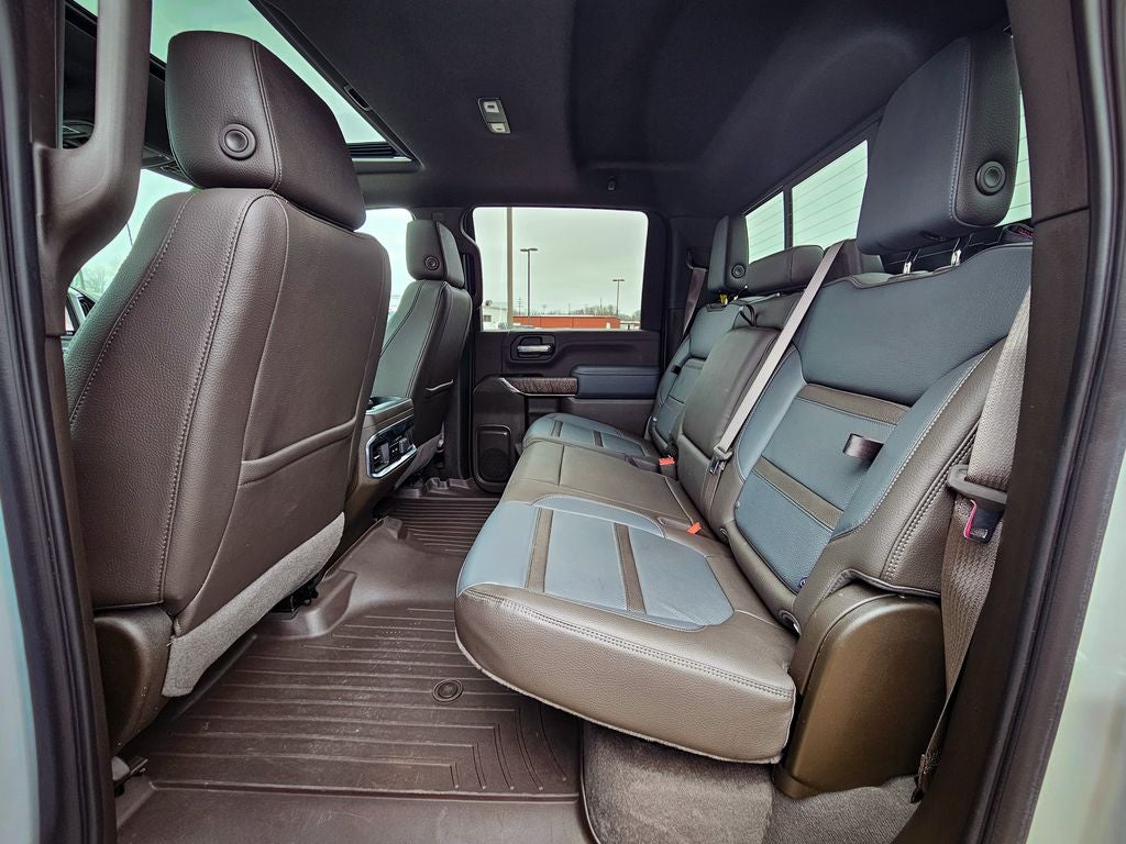 2022 GMC Sierra 3500HD 4WD Crew Cab Standard Bed Denali