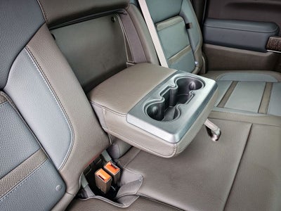 2022 GMC Sierra 3500HD 4WD Crew Cab Standard Bed Denali