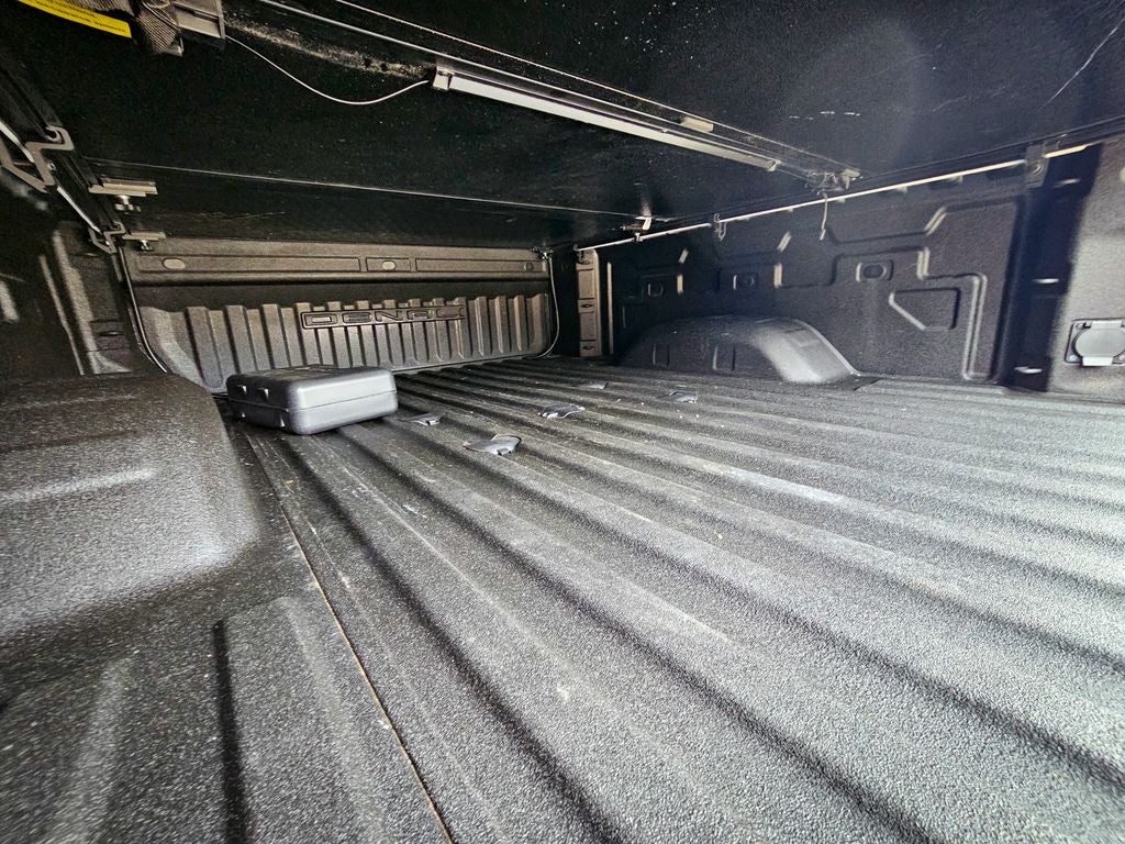 2022 GMC Sierra 3500HD 4WD Crew Cab Standard Bed Denali