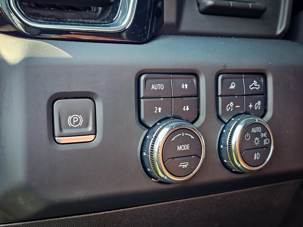 2024 GMC Sierra 2500HD 4WD Crew Cab Standard Bed Denali Ultimate