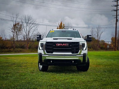 2024 GMC Sierra 2500HD 4WD Double Cab Standard Bed Pro