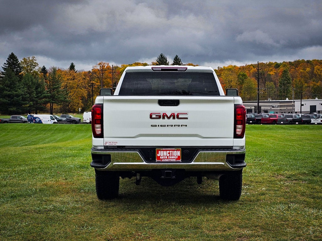 2024 GMC Sierra 2500HD 4WD Double Cab Standard Bed Pro