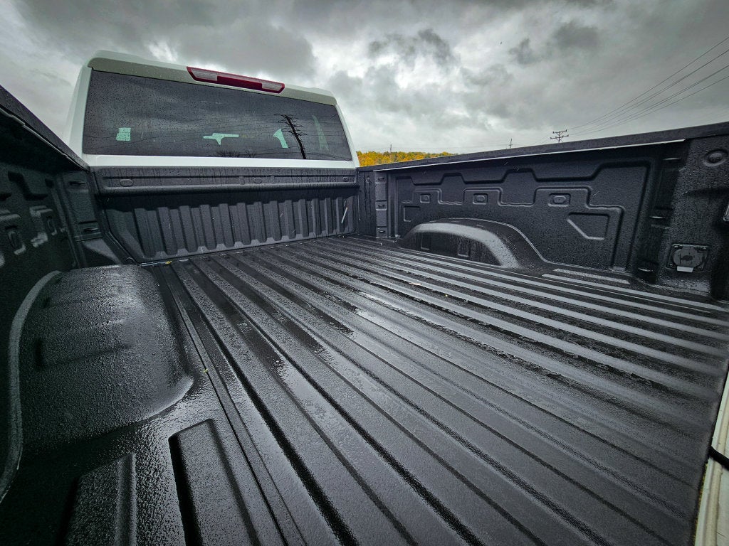 2024 GMC Sierra 2500HD 4WD Double Cab Standard Bed Pro