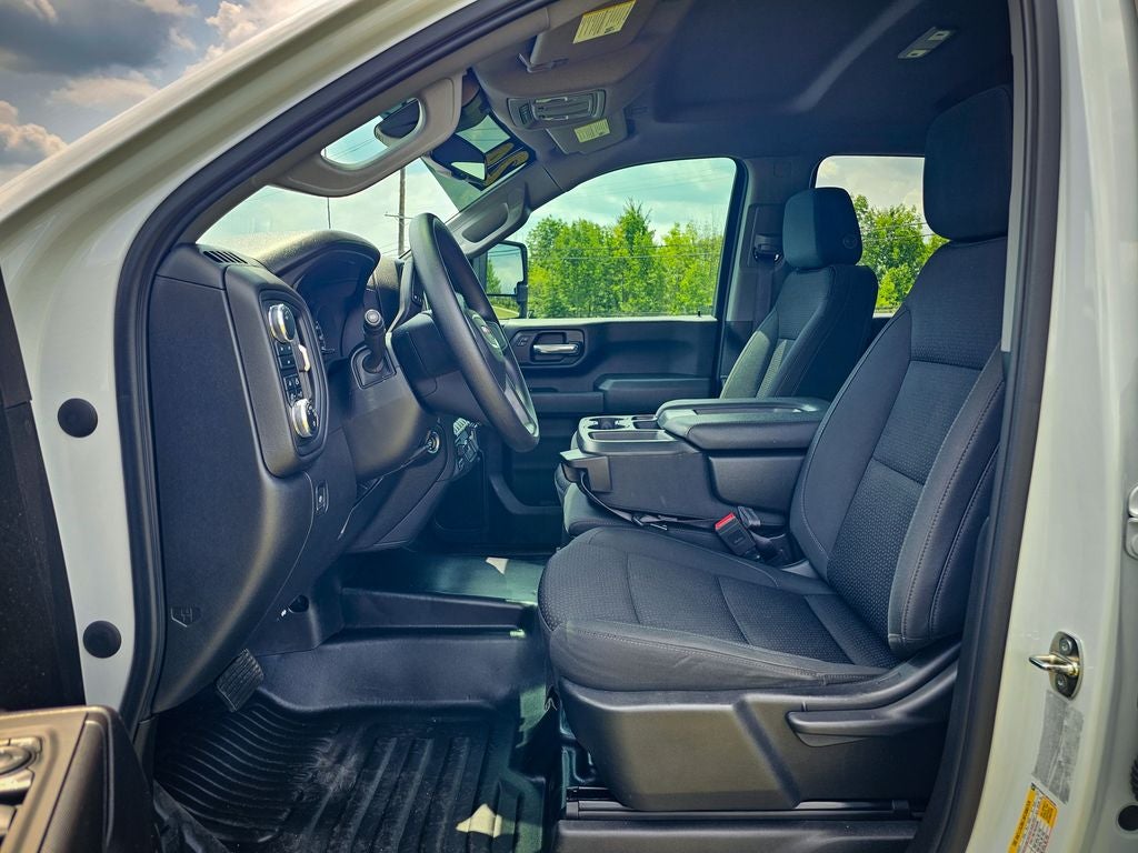 2024 GMC Sierra 3500HD 4WD Double Cab Long Bed Pro