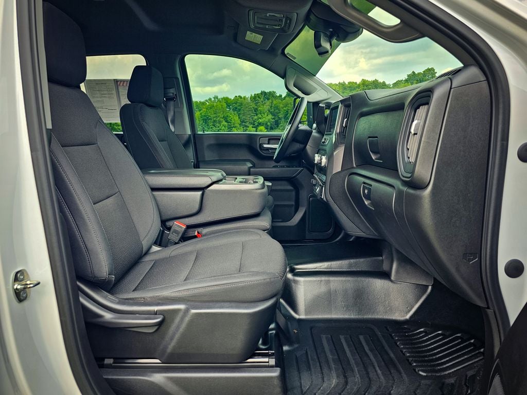 2024 GMC Sierra 3500HD 4WD Double Cab Long Bed Pro