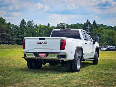 2024 GMC Sierra 3500HD 4WD Double Cab Long Bed Pro