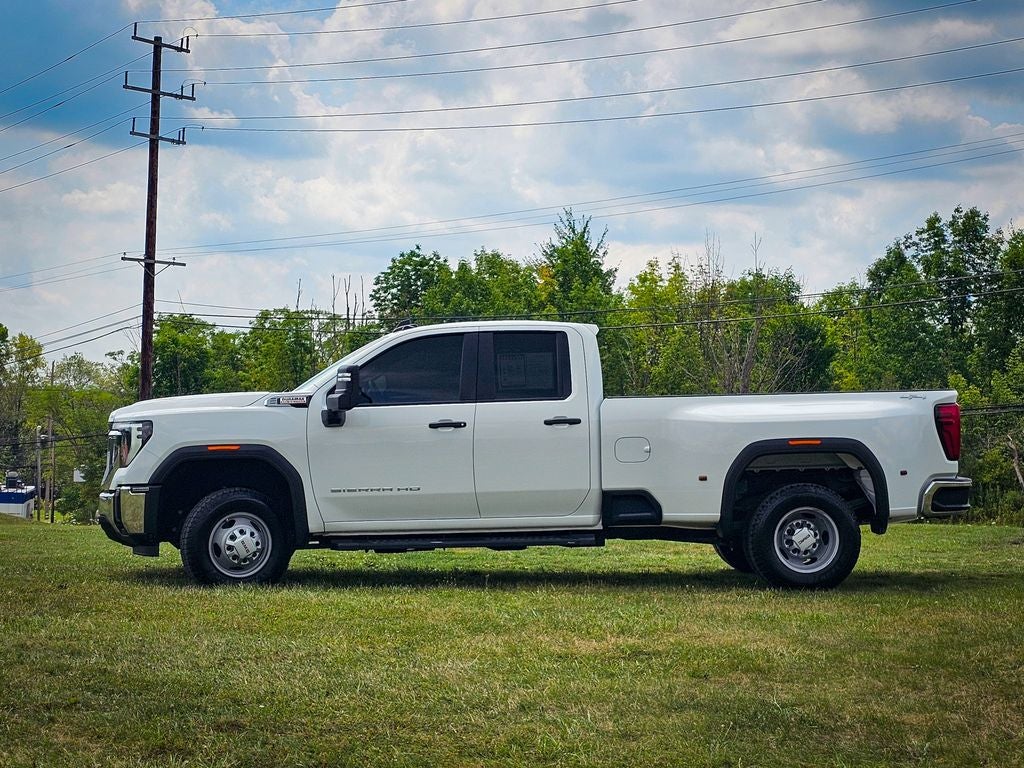 2024 GMC Sierra 3500HD 4WD Double Cab Long Bed Pro