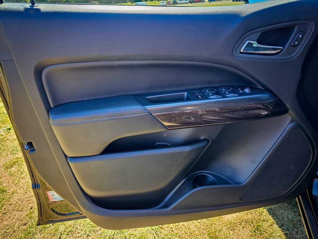 2022 GMC Canyon 4WD Crew Cab Short Box Elevation
