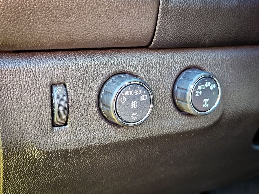 2022 GMC Canyon 4WD Crew Cab Short Box Elevation