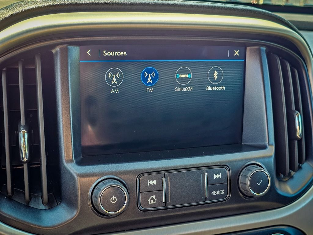 2022 GMC Canyon 4WD Crew Cab Short Box Elevation
