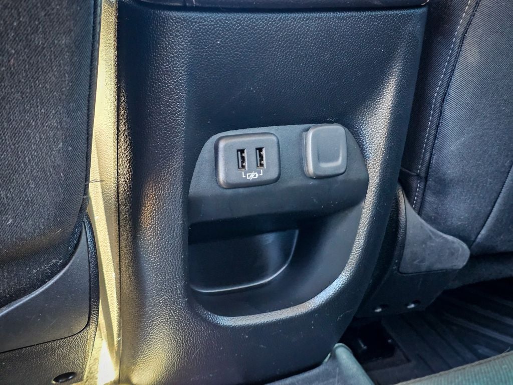 2022 GMC Canyon 4WD Crew Cab Short Box Elevation