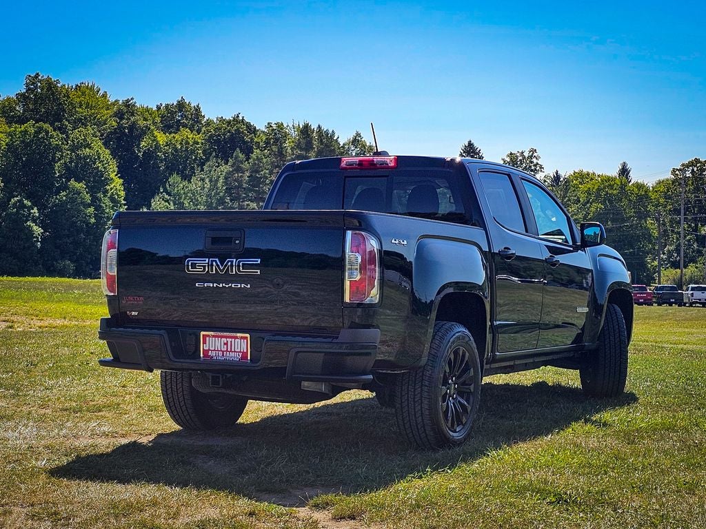2022 GMC Canyon 4WD Crew Cab Short Box Elevation