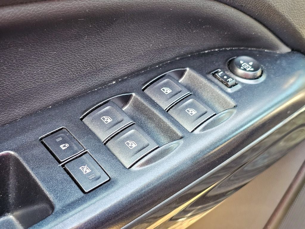 2021 GMC Canyon 4WD Crew Cab Short Box AT4 - Cloth