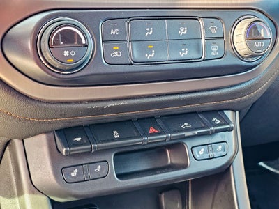 2021 GMC Canyon 4WD Crew Cab Short Box AT4 - Cloth