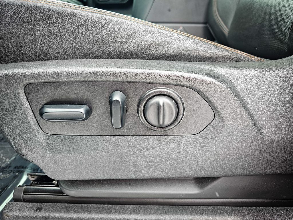 2021 GMC Sierra 1500 4WD Crew Cab Short Box AT4