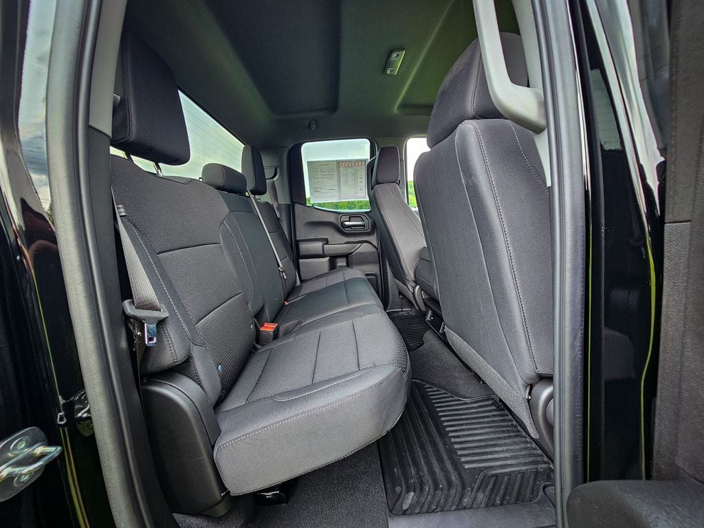 2023 GMC Sierra 1500 4WD Double Cab Standard Box Pro