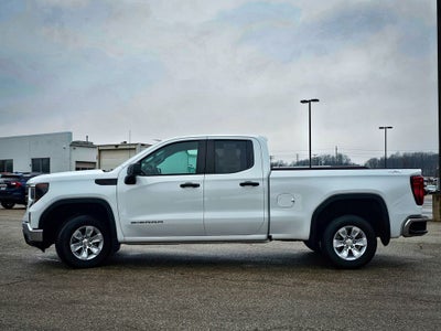 2023 GMC Sierra 1500 4WD Double Cab Standard Box Pro