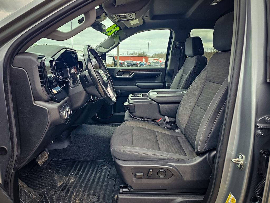 2024 GMC Sierra 1500 4WD Double Cab Standard Box SLE