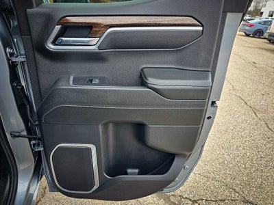 2024 GMC Sierra 1500 4WD Double Cab Standard Box SLE