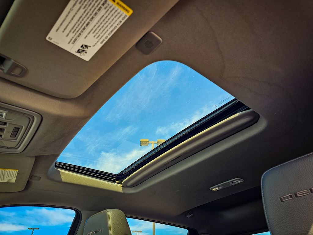 2021 GMC Sierra 1500 4WD Crew Cab Short Box Denali