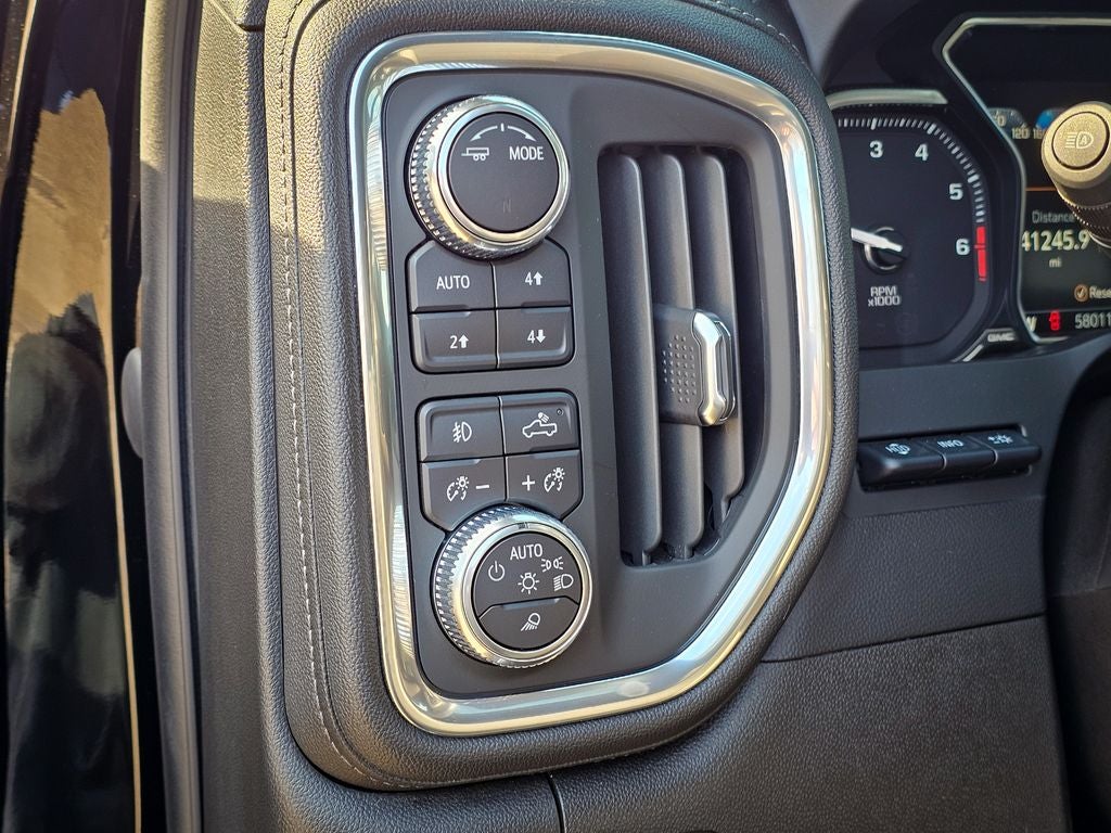 2021 GMC Sierra 1500 4WD Crew Cab Short Box Denali