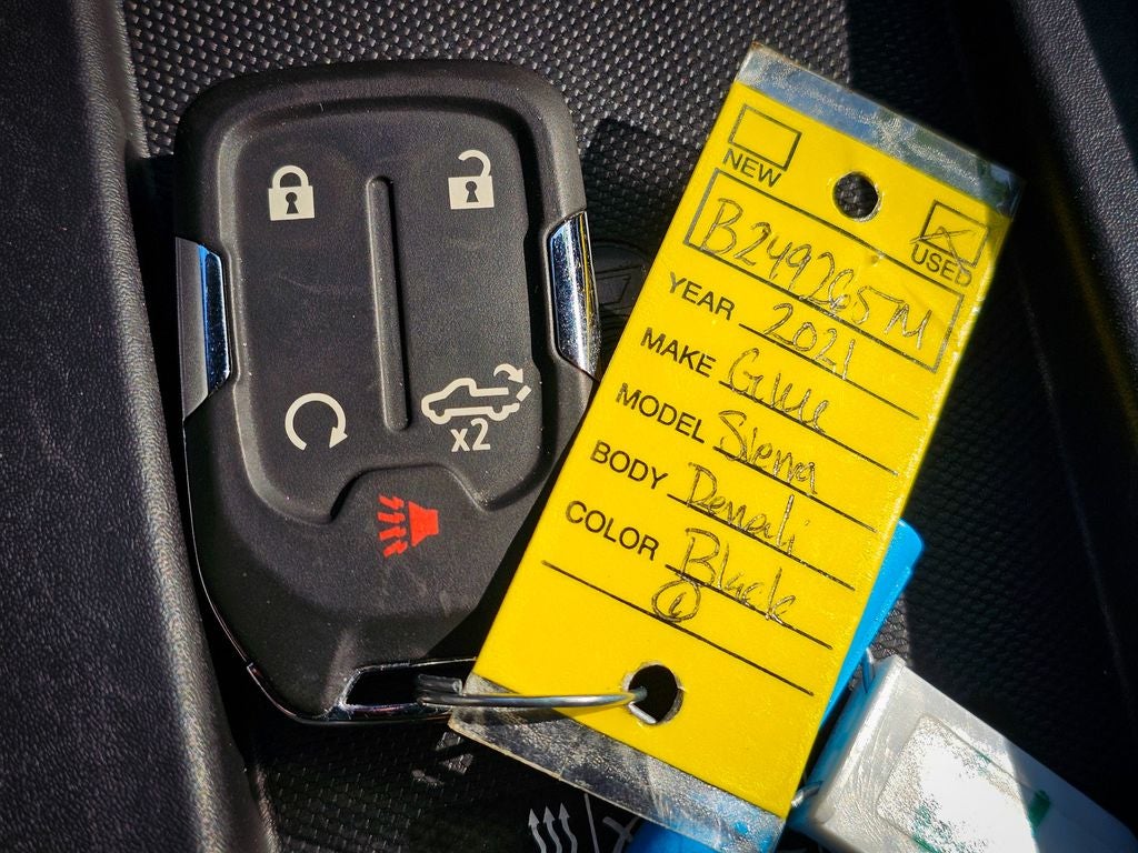 2021 GMC Sierra 1500 4WD Crew Cab Short Box Denali