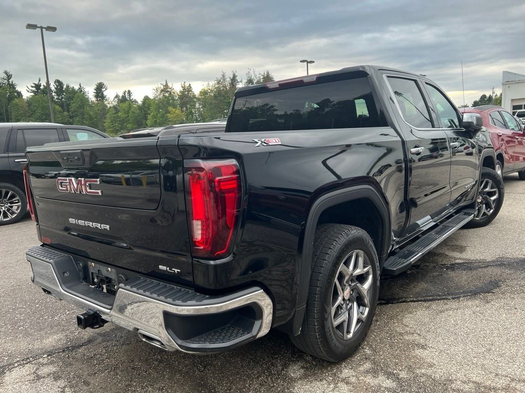 2023 GMC Sierra 1500 4WD Crew Cab Short Box SLT